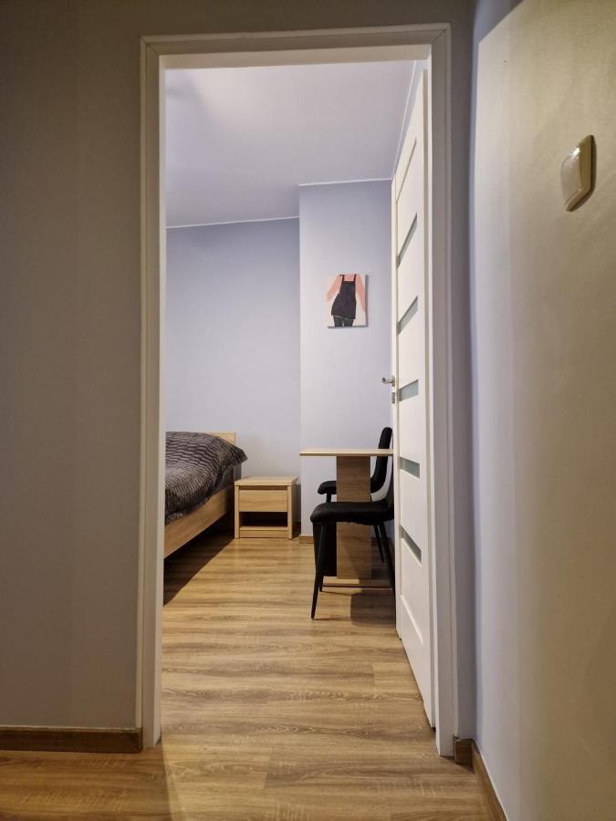 카토비체 Apartament Przybudowka 아파트 외부 사진