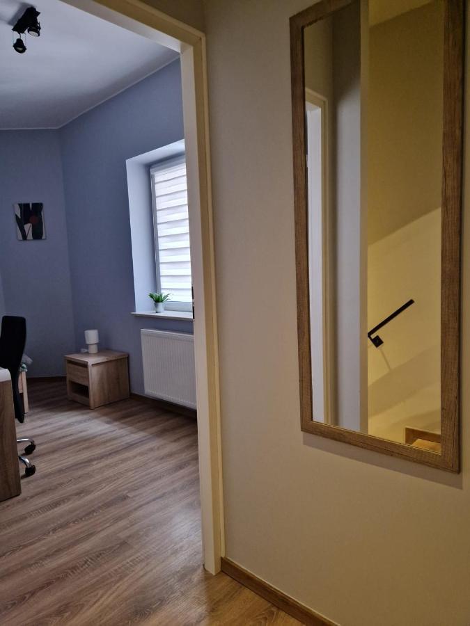 카토비체 Apartament Przybudowka 아파트 외부 사진